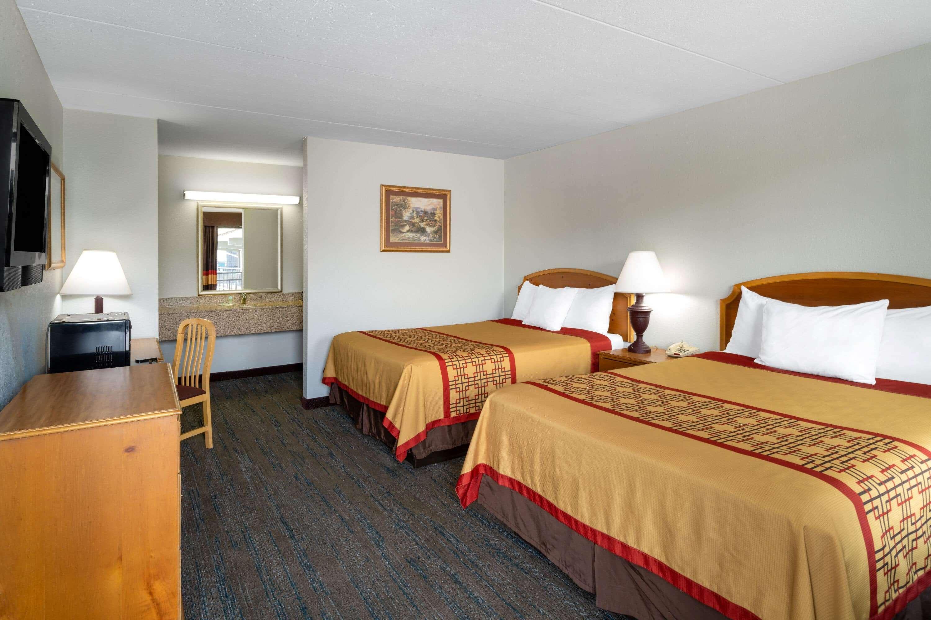 Pigeon Forge Parkway Inn Dış mekan fotoğraf