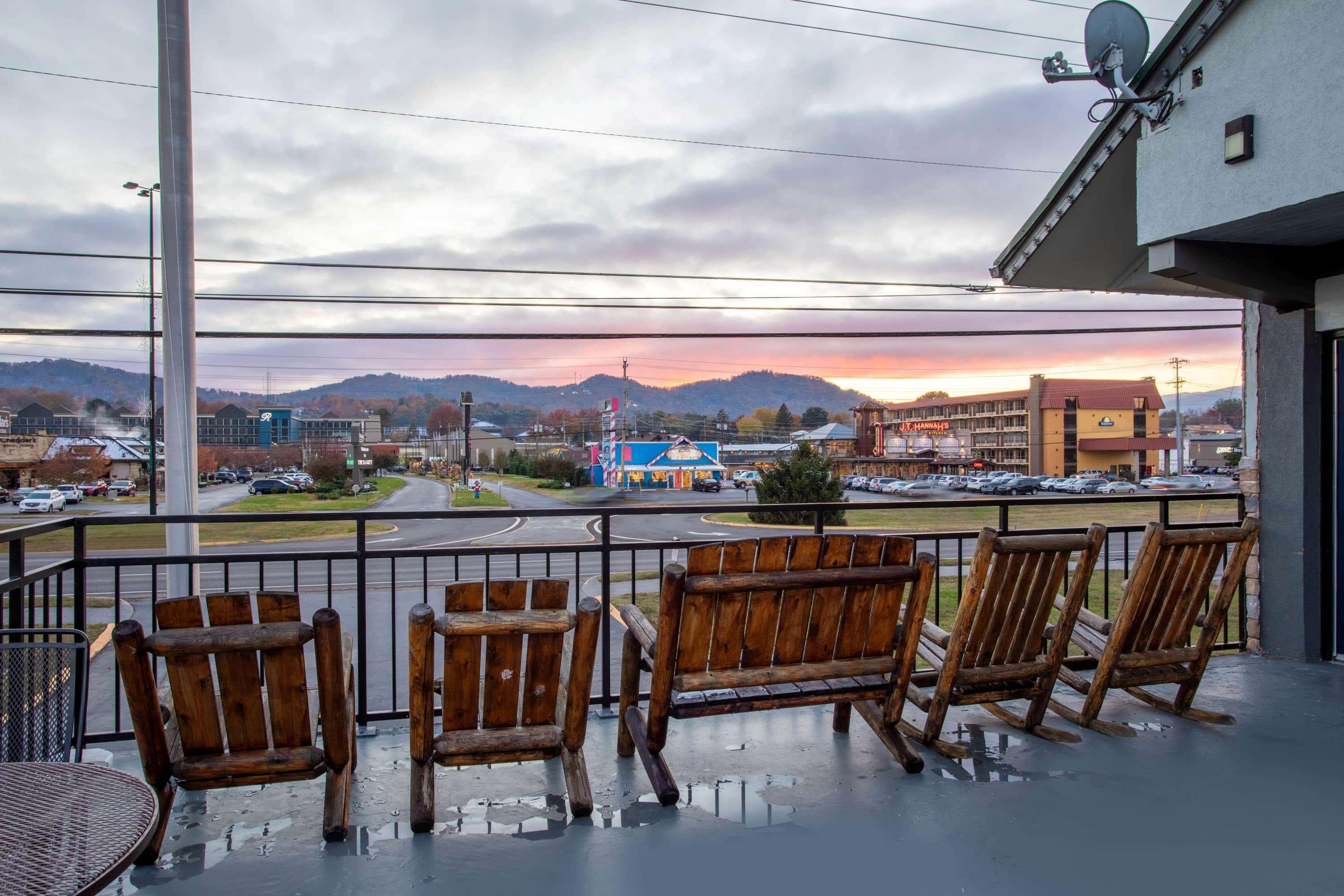 Pigeon Forge Parkway Inn Dış mekan fotoğraf