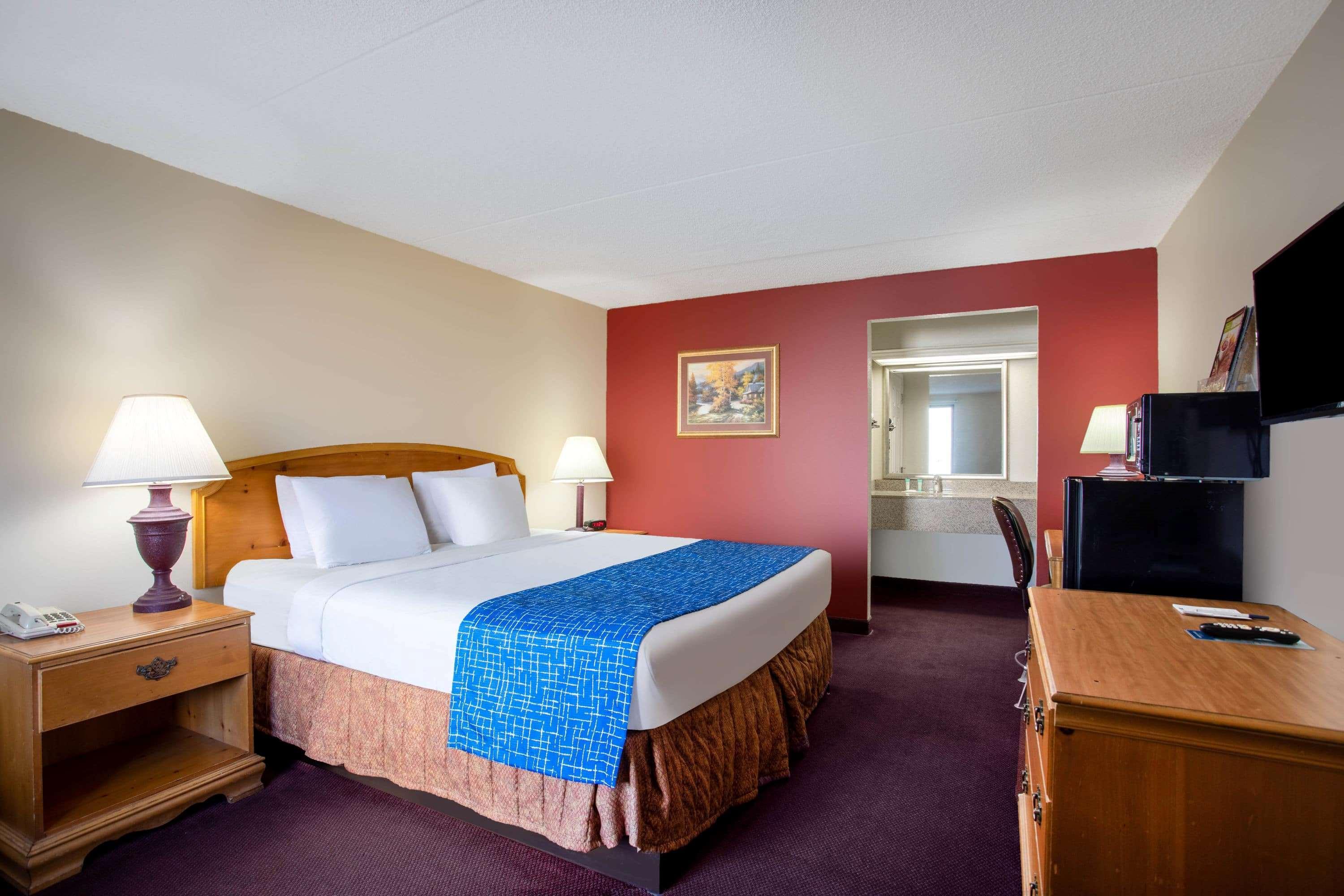 Pigeon Forge Parkway Inn Dış mekan fotoğraf