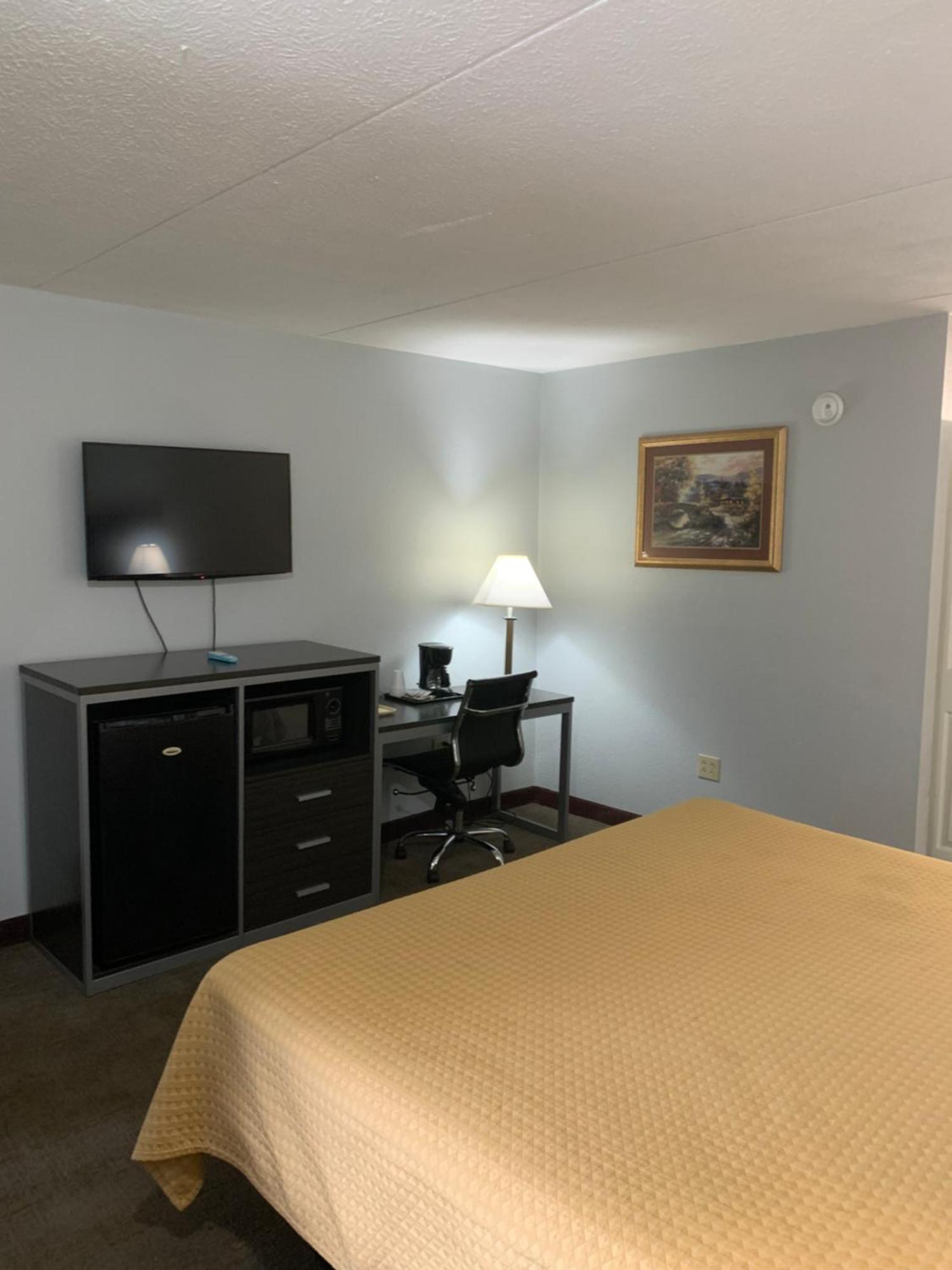 Pigeon Forge Parkway Inn Dış mekan fotoğraf