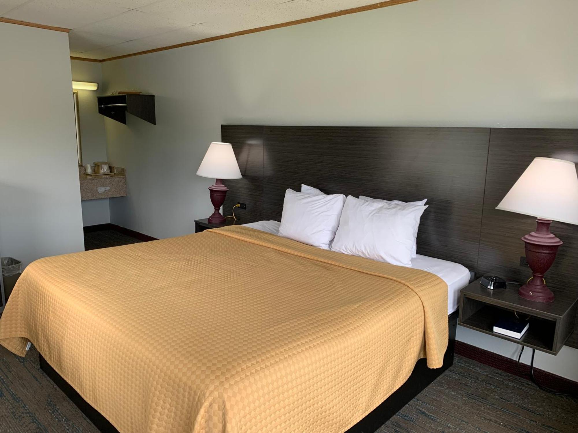 Pigeon Forge Parkway Inn Dış mekan fotoğraf
