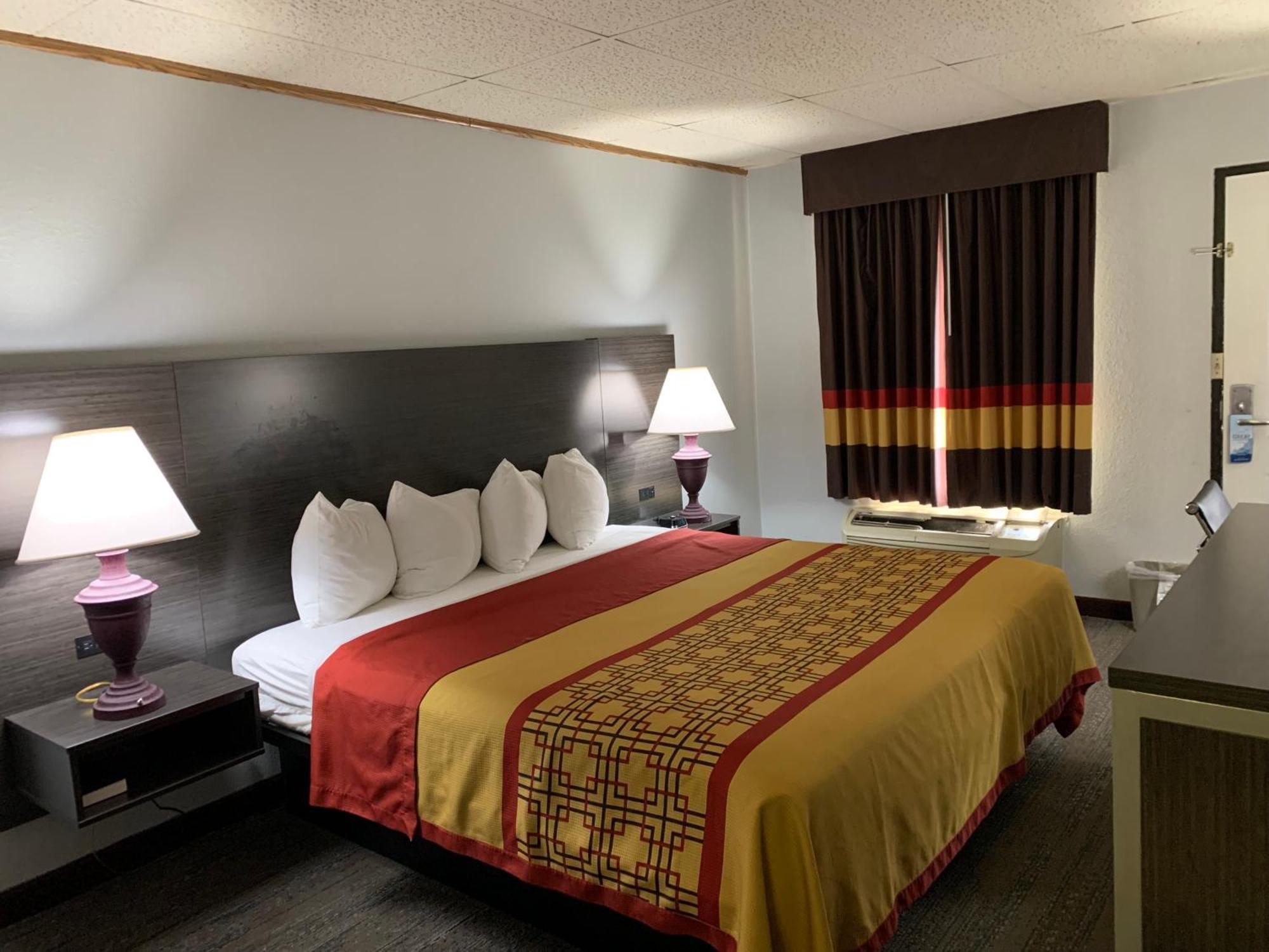 Pigeon Forge Parkway Inn Dış mekan fotoğraf