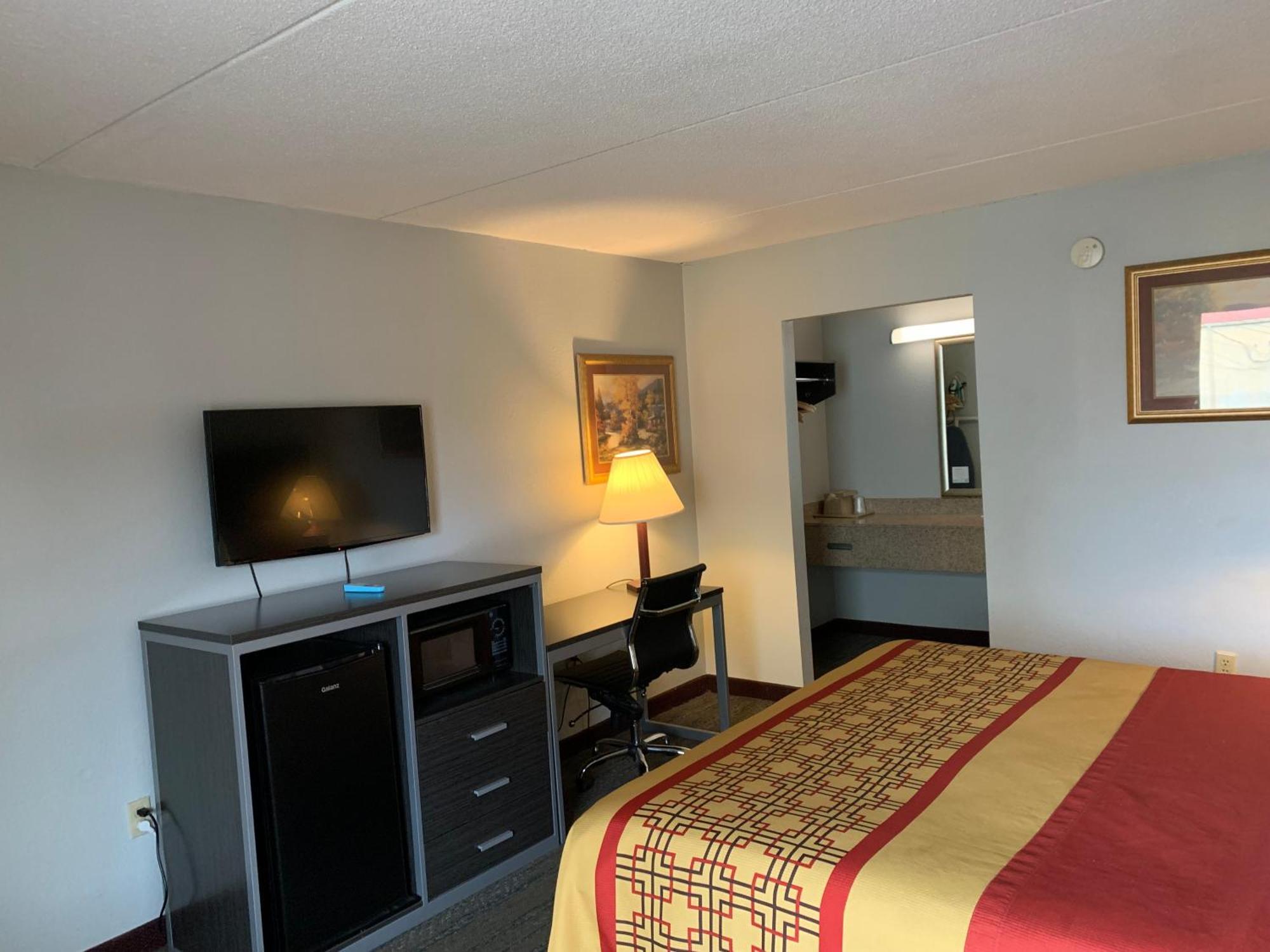 Pigeon Forge Parkway Inn Dış mekan fotoğraf