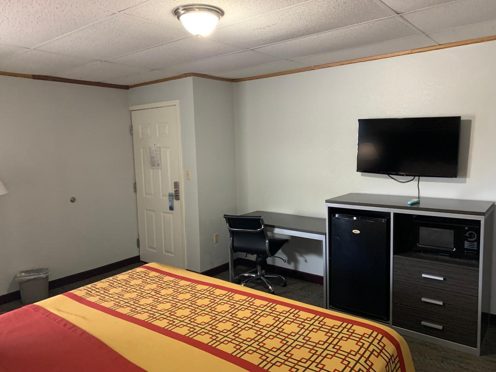 Pigeon Forge Parkway Inn Dış mekan fotoğraf
