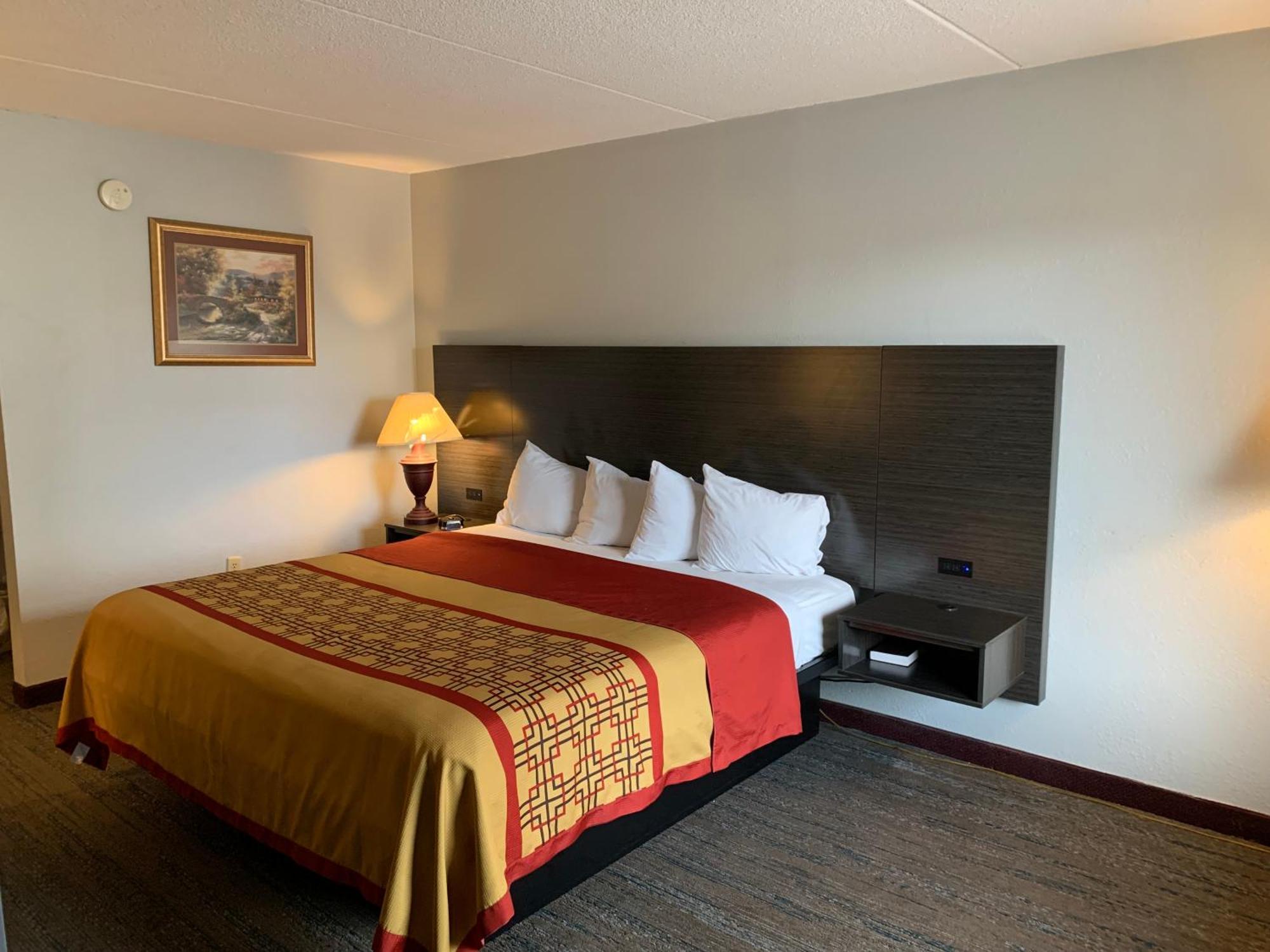 Pigeon Forge Parkway Inn Dış mekan fotoğraf